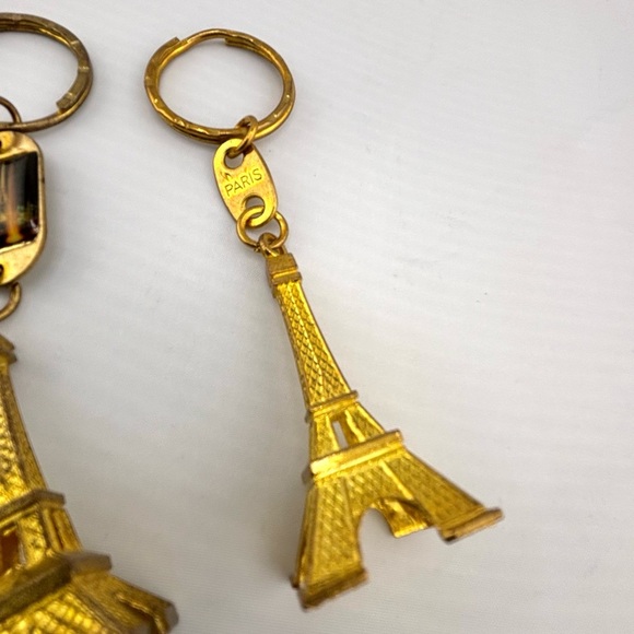 Parisian Eiffel Tower Keychain Bundle - Lot of 4 - Picture 5 of 7